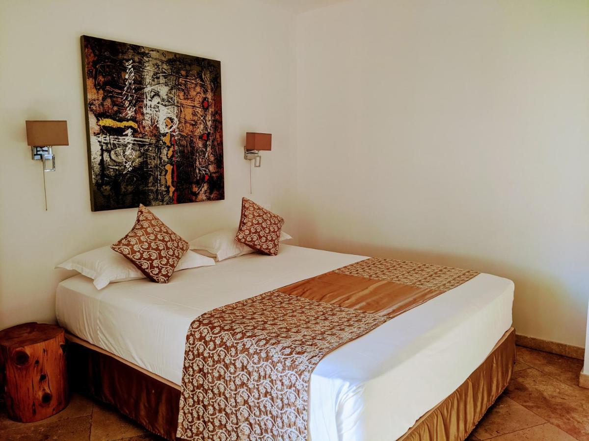 Hotel Licetto Bonifacio  Eksteriør bilde